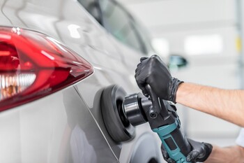 Auto Waxing & Buffing in Saint Paul, Minnesota